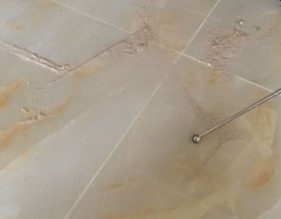 余江瓷砖空鼓维修公司分享粘合剂选择不当在瓷砖铺贴过程中可能导致以下问题